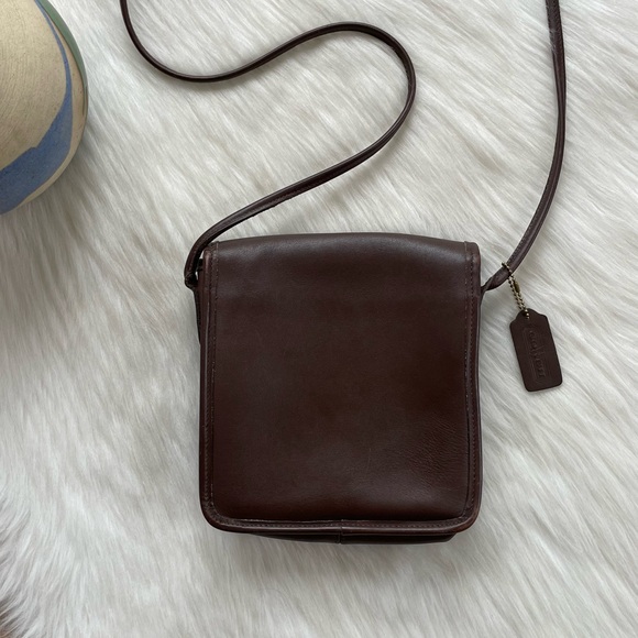 Coach vintage compact pouch crossbody leather bag - Picture 11 of 12